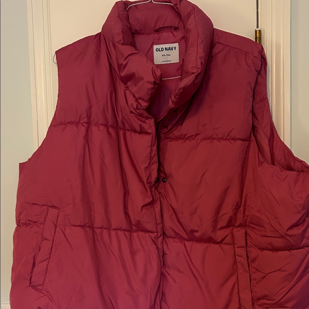 Womens Old Navy Women's Pink Puffer Vest